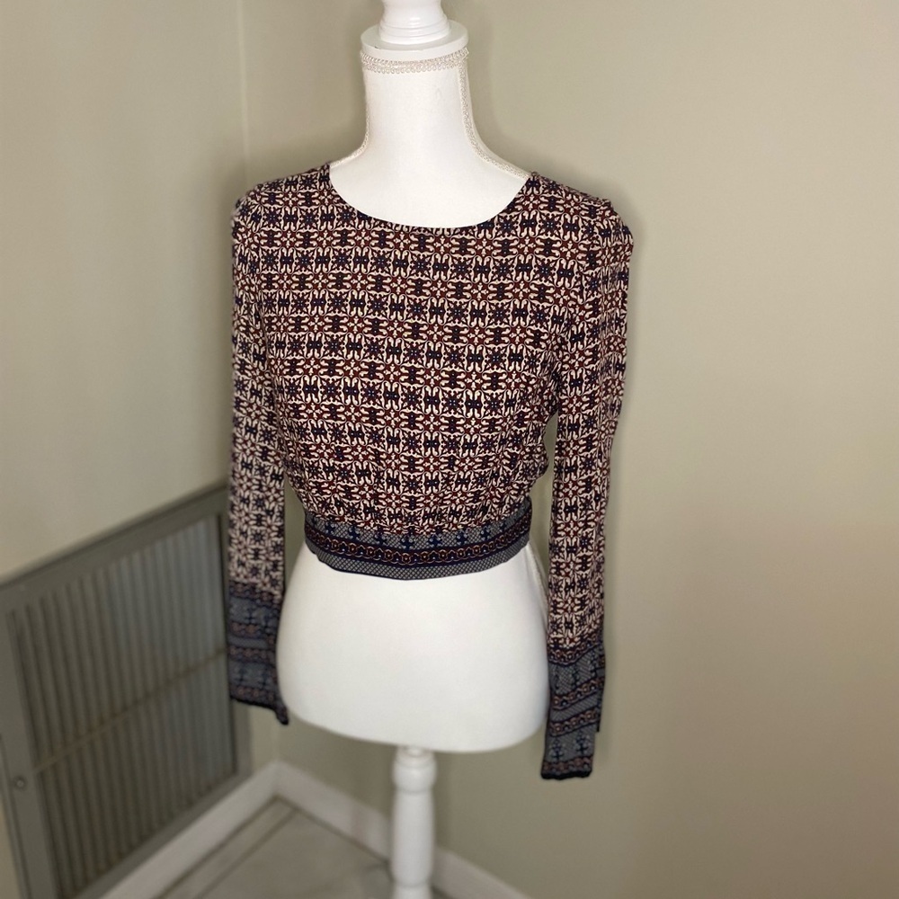 Ellie & Kate Boho Print Festival Wear Cropped Open Back Tie Blouse – Size Small - Picture 3 of 9